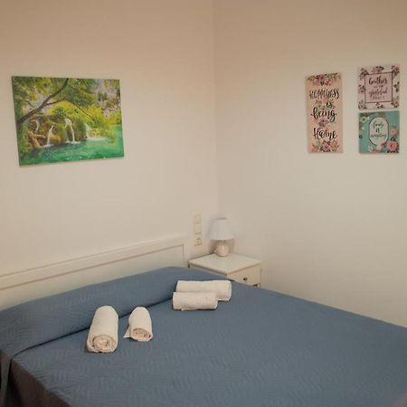 Sun Βy Τhe Sea 100M From The Beach Apartment Agia Pelagia  Exterior photo