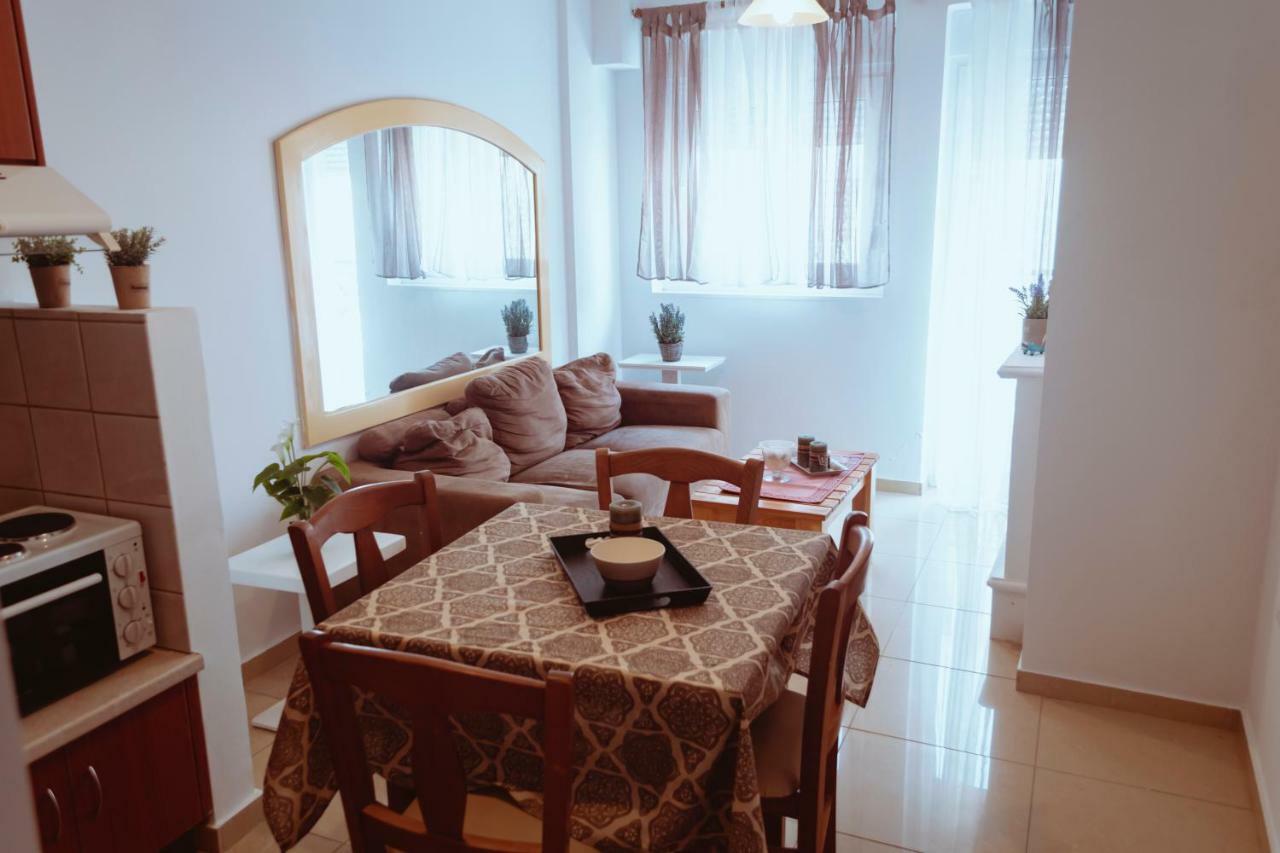 Sun Βy Τhe Sea 100M From The Beach Apartment Agia Pelagia  Exterior photo