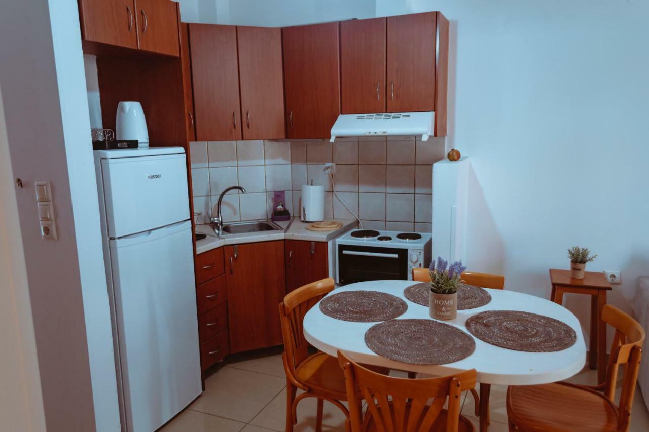 Sun Βy Τhe Sea 100M From The Beach Apartment Agia Pelagia  Exterior photo