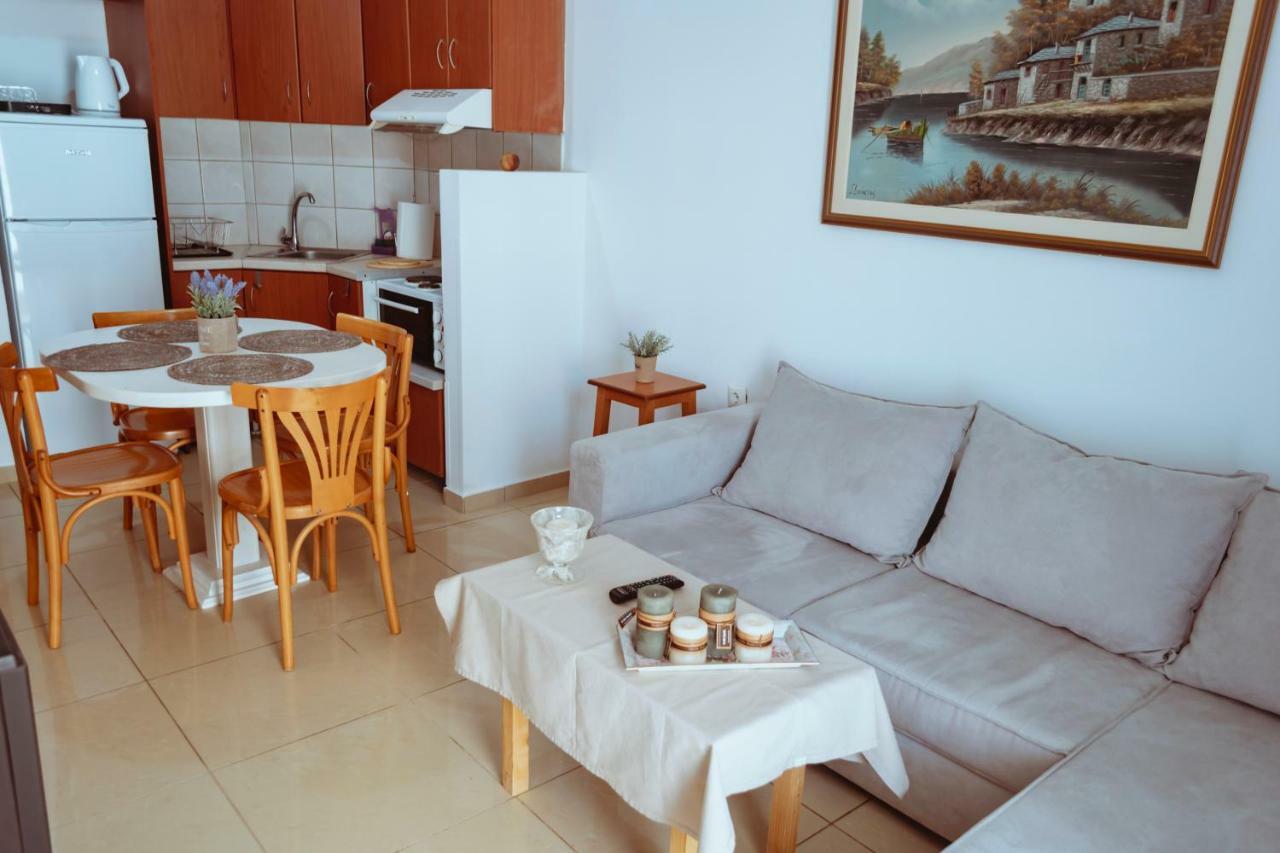 Sun Βy Τhe Sea 100M From The Beach Apartment Agia Pelagia  Exterior photo